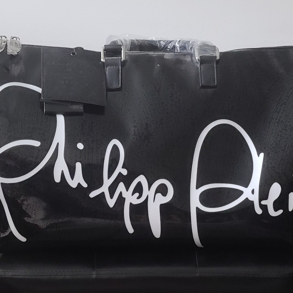 Exquisite Philipp Plien Vinyl Overnight Bag - Picture 2 of 5